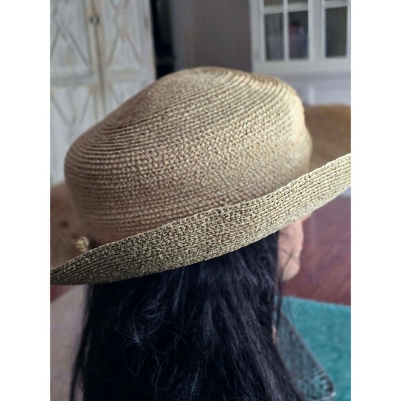 Helen Kaminski 100% raffia hat main image 4